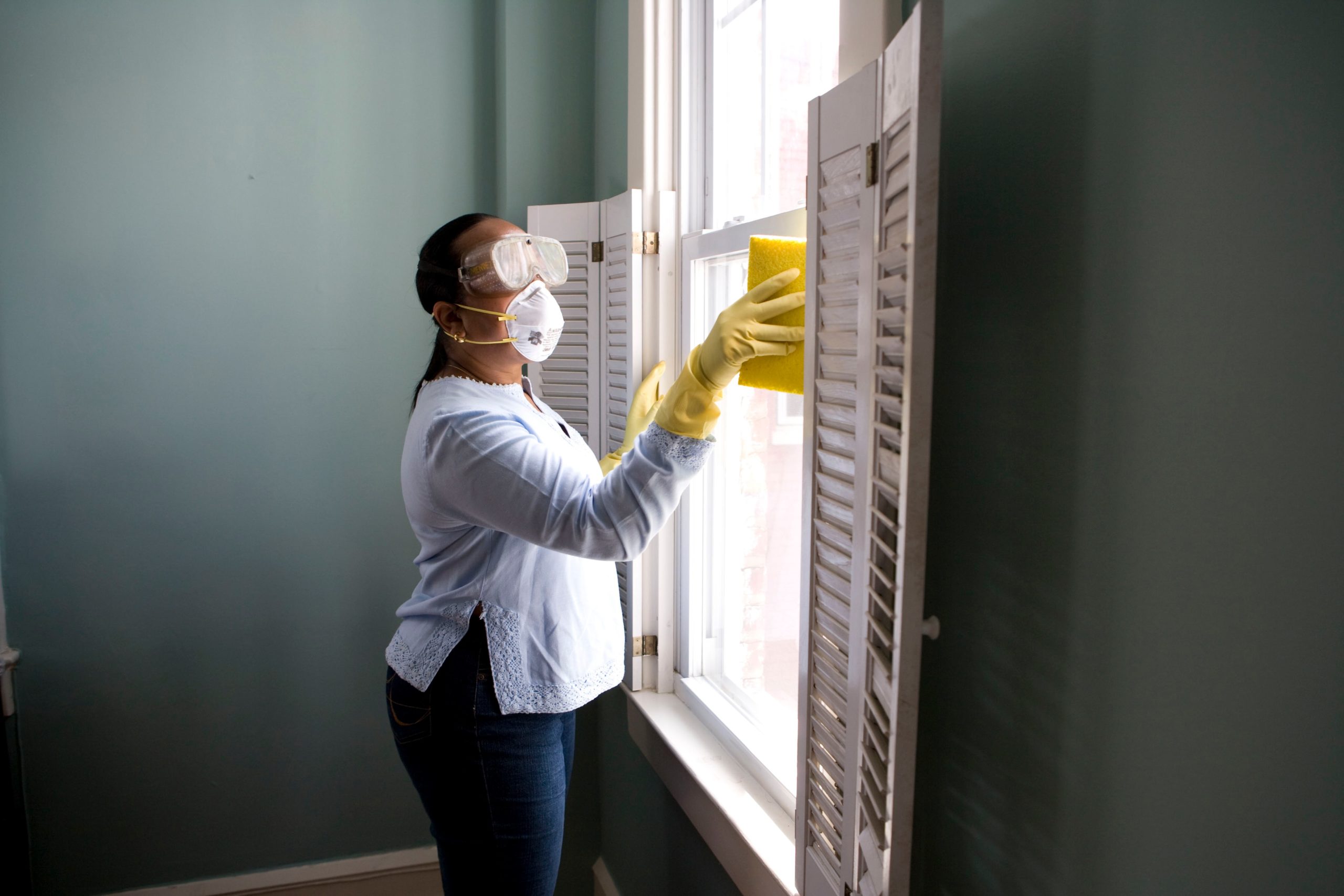 How to Deep Clean Your Apartment