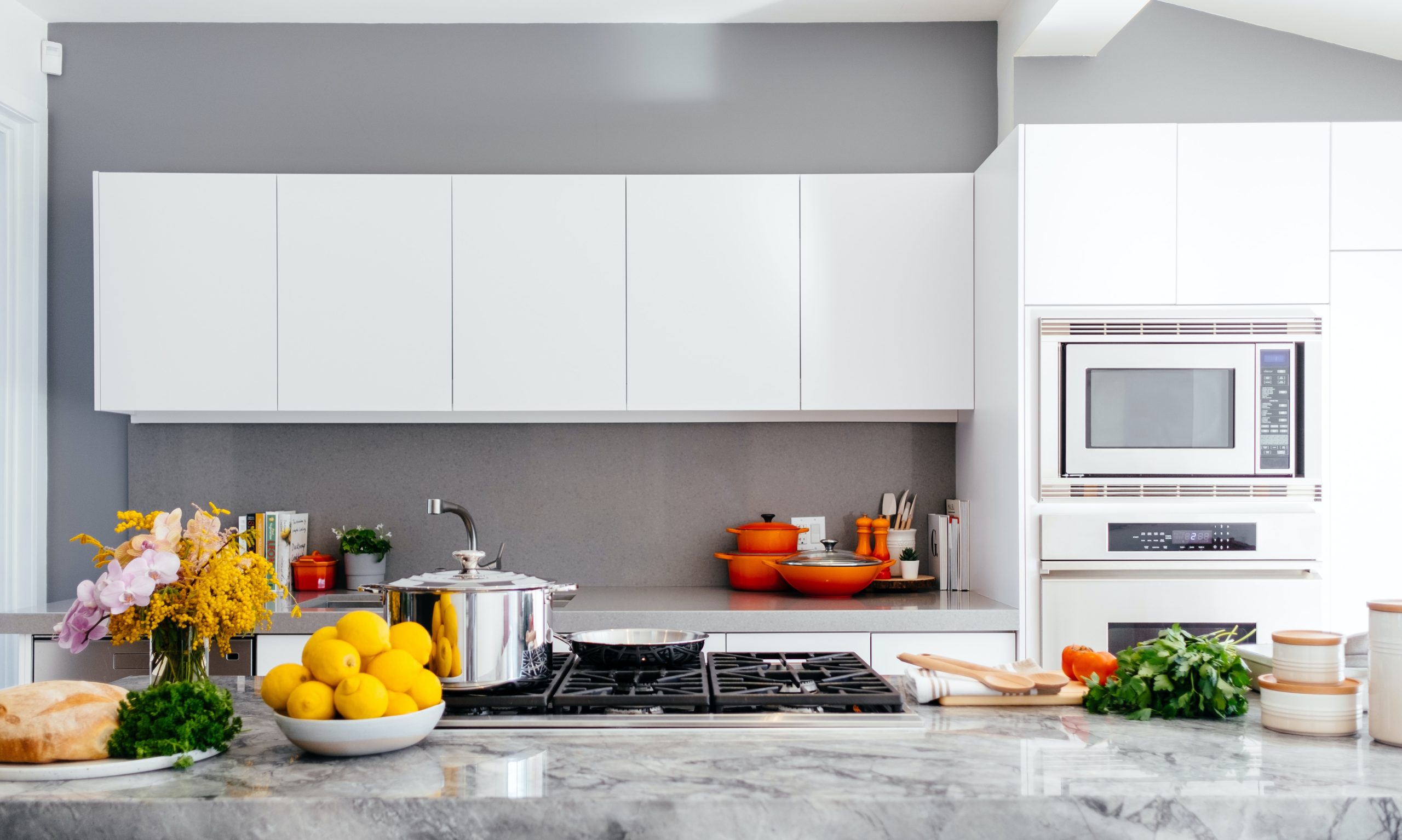 Kitchen vs. Kitchenette: What is the Difference? - Simply Better