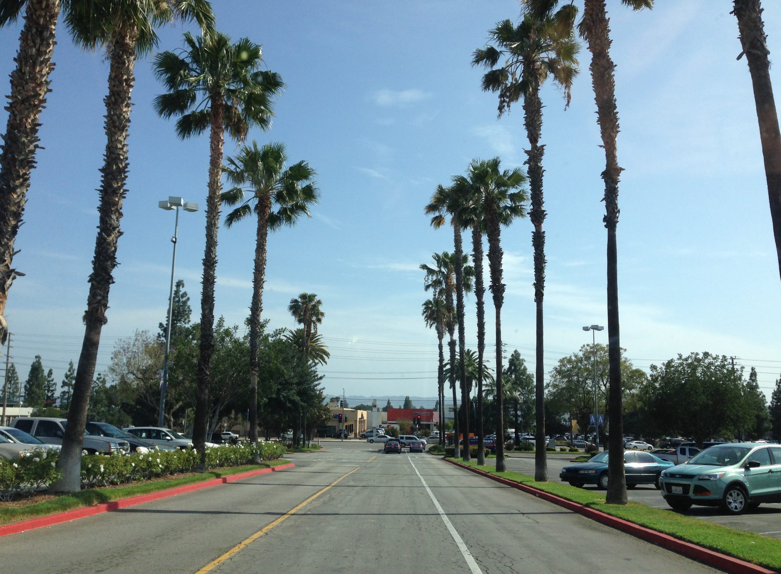 Find Rooms for Rent in Northridge, LA Roomi